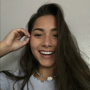 Meet your Posher, Brianda